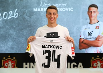 Još jedan potpis za budućnost: Mario Matković se vezao uz klub do 2026. godine